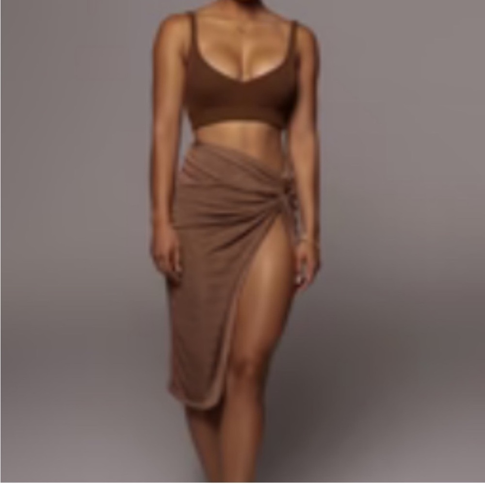 JLUXLABEL Brown Rue Ribbed Knit Crop Top - Picture 2 of 4